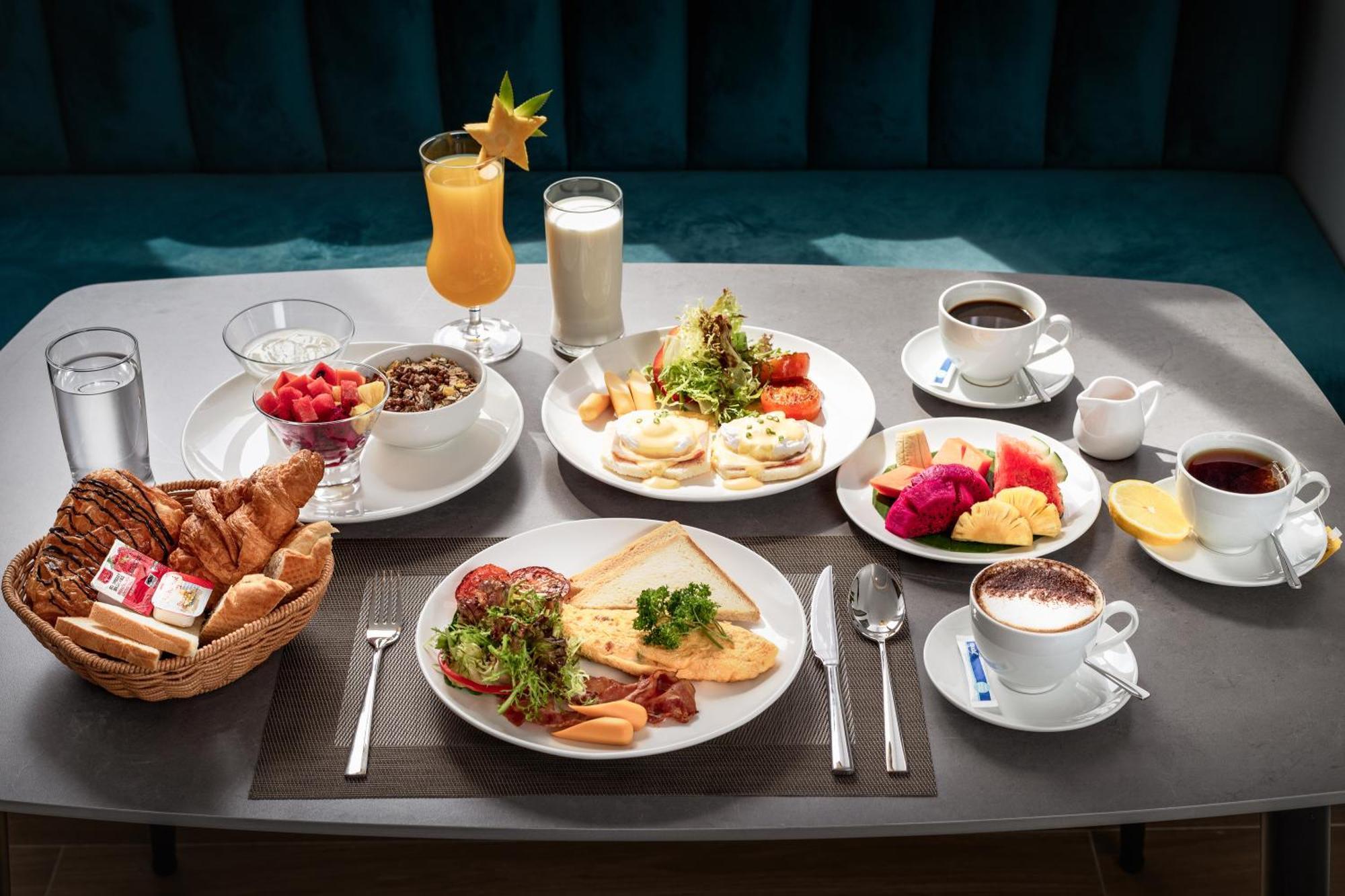 Chaiya Palace Hotel Пном Пен Екстериор снимка